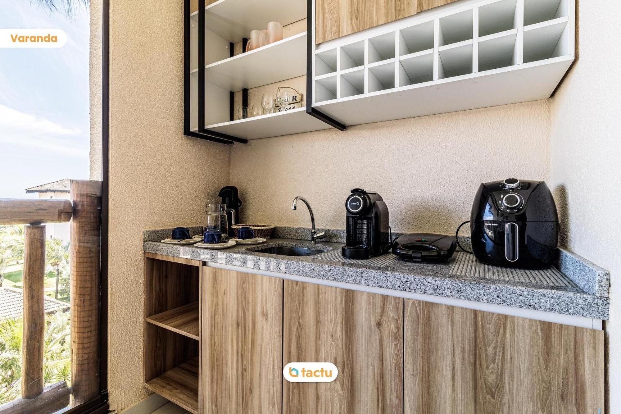 Apartamento de 62 m2 com 2 suítes e varanda interna no VG Sun Cumbuco por Tactu Exterior foto
